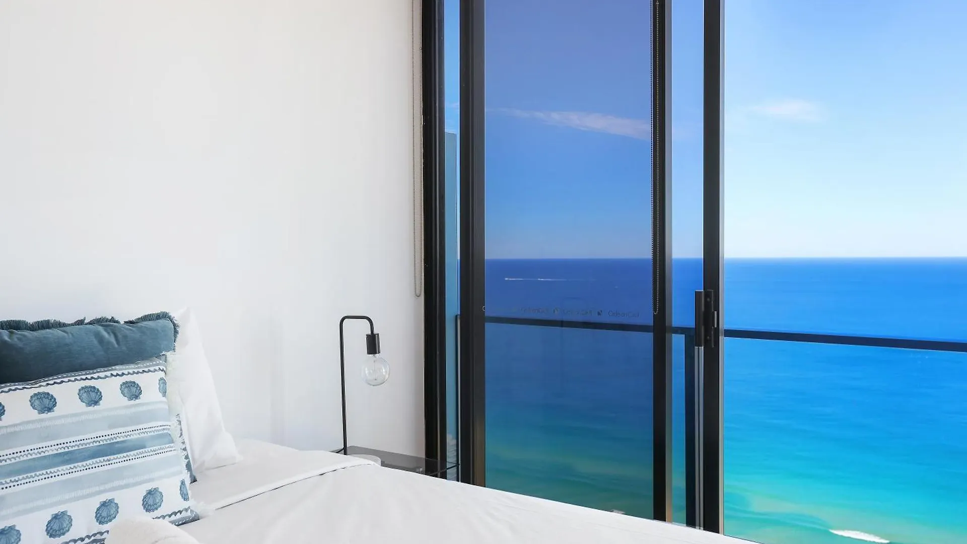Circle On Cavill 60Fl 3 Brm Apartment With Amazing View! Gold Coast
