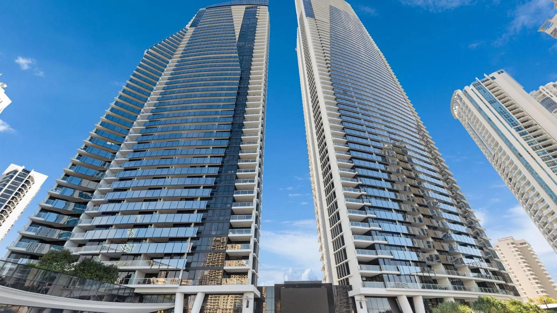 Circle On Cavill 60Fl 3 Brm Apartment With Amazing View! Gold Coast