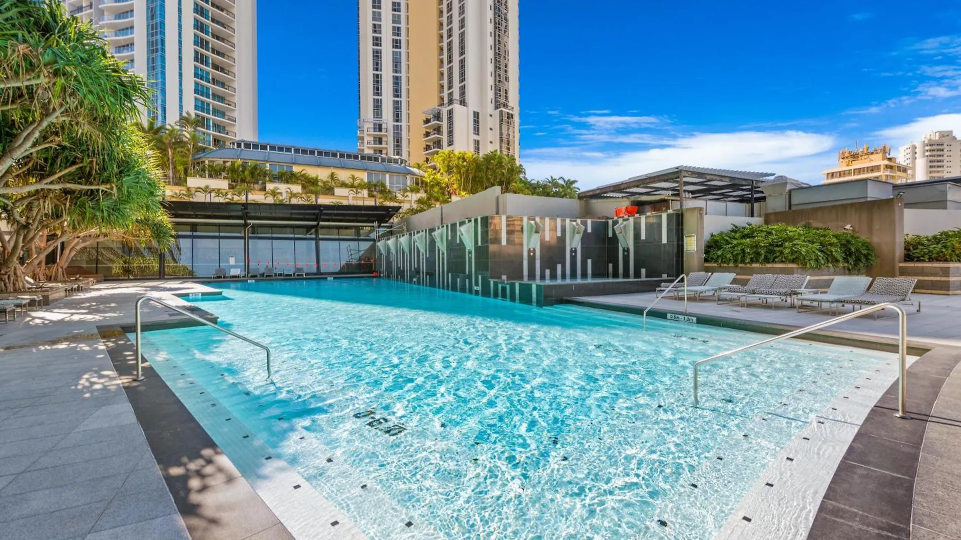 Circle On Cavill 60Fl 3 Brm Apartment With Amazing View! Gold Coast