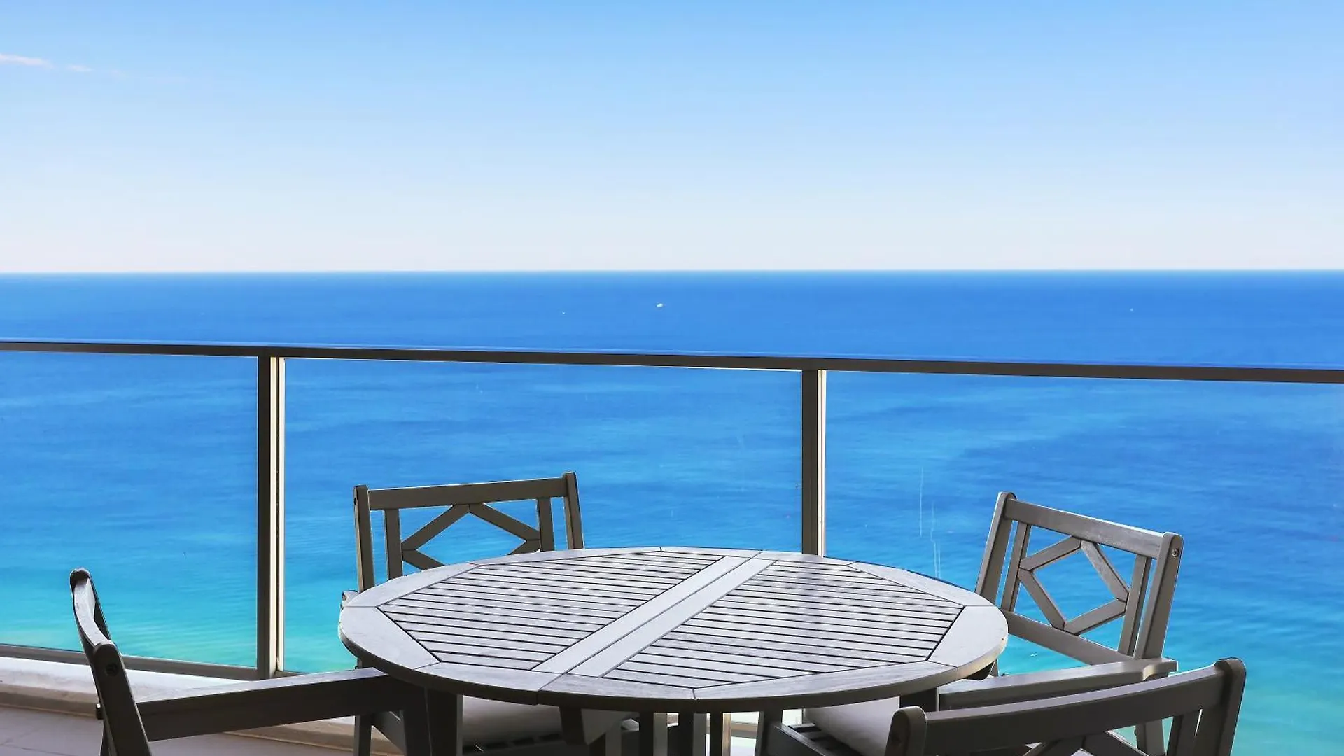 Circle On Cavill 60Fl 3 Brm Apartment With Amazing View! Gold Coast